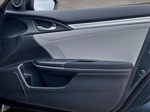 Used 2017 Honda Civic EX image 28