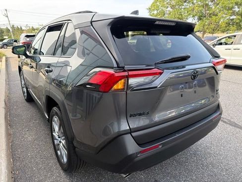 Certified 2023 Toyota RAV4 XLE Premium AWD/4WD image 5