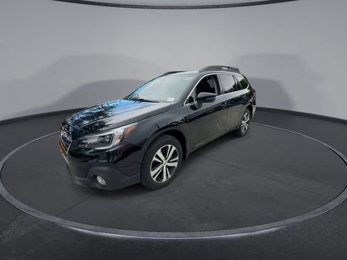 Used 2019 Subaru Outback 3.6R Limited w/ Popular Package #2 AWD/4WD image 4
