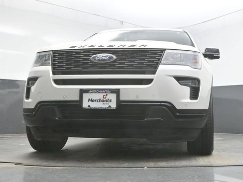 Used 2018 Ford Explorer Sport image 34