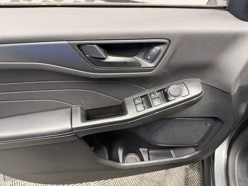 Used 2023 Ford Escape Active AWD/4WD image 14