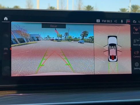 Used 2021 BMW 530i w/ Convenience Package image 20