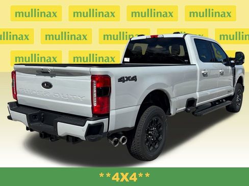 New 2026 Ford F250 XLT w/ XLT Premium Package AWD/4WD image 4