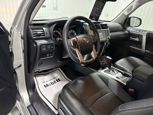 Used 2022 Toyota 4Runner TRD Sport image 10