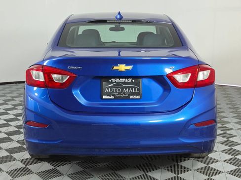 Used 2016 Chevrolet Cruze LT w/ Convenience Package FWD image 6