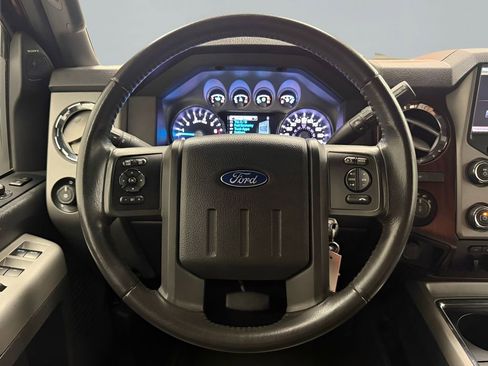 Used 2016 Ford F250 Lariat w/ Lariat Interior Package AWD/4WD image 17