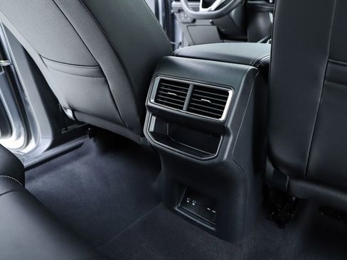 New 2026 Volkswagen Atlas Cross Sport SE AWD/4WD image 78