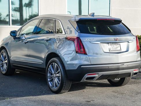 Used 2025 Cadillac XT5 Premium Luxury image 4