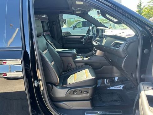 Used 2022 GMC Yukon AT4 AWD/4WD image 42