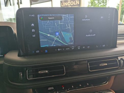 Used 2025 Lincoln Aviator Black Label w/ Jet Appearance Package AWD/4WD image 20