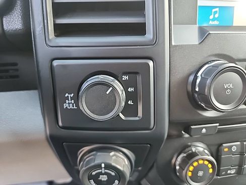 Used 2018 Ford F150 XL w/ Equipment Group 101A Mid AWD/4WD image 21