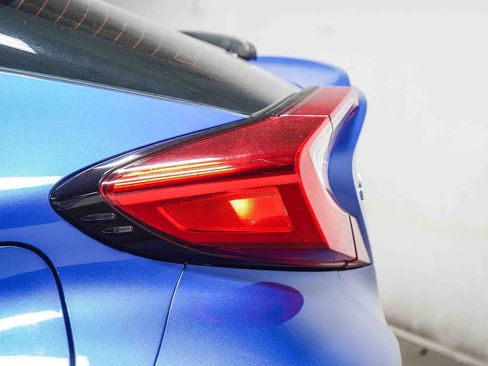 Certified 2018 Toyota C-HR XLE image 8