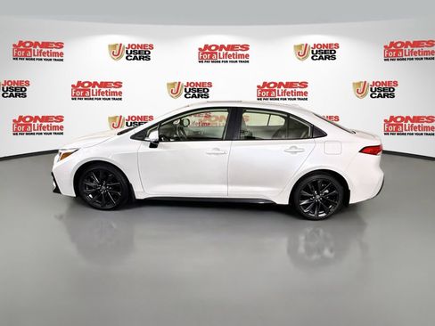 Certified 2024 Toyota Corolla SE FWD image 14