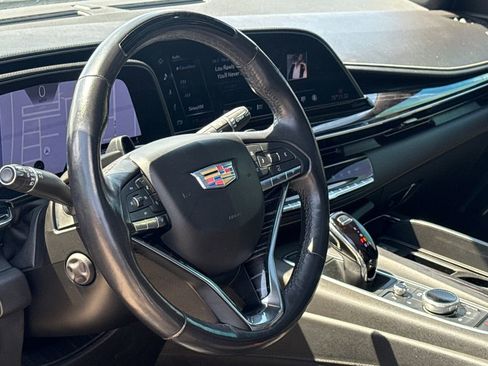Used 2023 Cadillac Escalade Sport AWD/4WD image 17