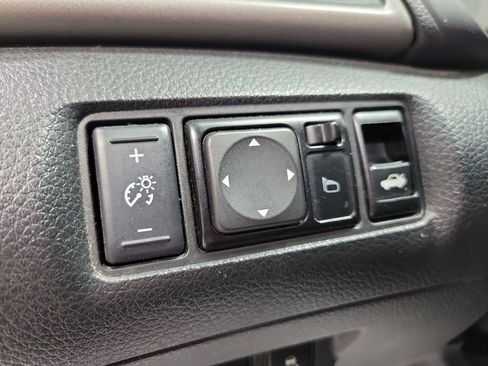Used 2013 Nissan Sentra SV w/ Driver Pkg FWD image 38