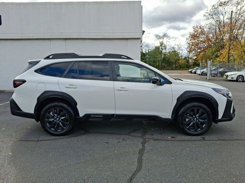 Certified 2025 Subaru Outback Onyx Edition image 8