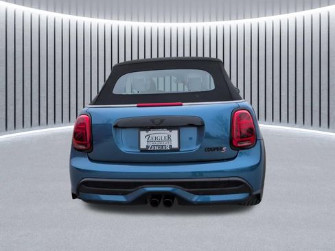 Used 2023 MINI Cooper S w/ Signature Upholstery Package FWD image 8