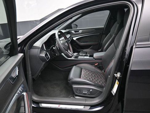 Used 2021 Audi RS 6 TFSI quattro Tiptronic w/ Carbon Optic Package image 9