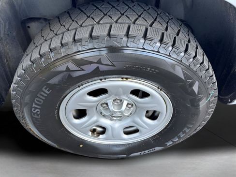 Used 2014 Nissan Xterra X image 26