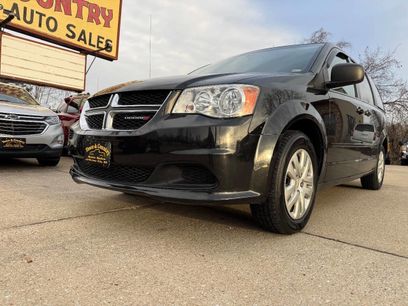 Used 2017 Dodge Grand Caravan SE w/ Power Window Group