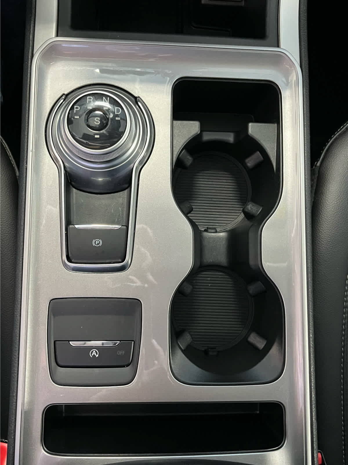 Certified 2024 Ford Edge SEL w/ Convenience Package AWD/4WD image 25