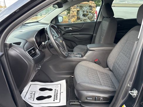 Used 2023 Chevrolet Equinox LT image 10