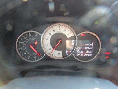 Used 2018 Toyota 86 image 18