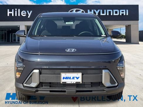 New 2026 Hyundai Kona SE image 7