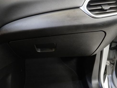 Used 2019 Chevrolet Equinox LT AWD/4WD image 38