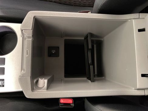 Used 2013 Toyota 4Runner SR5 w/ Convenience Pkg image 23