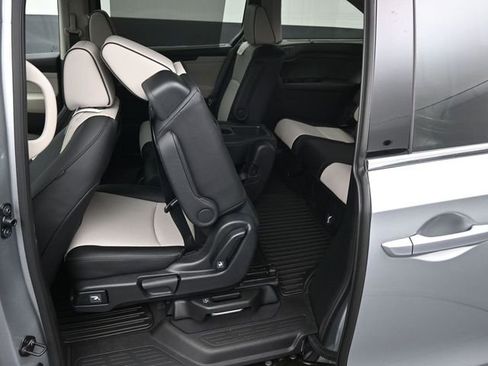 New 2026 Honda Odyssey Elite image 37