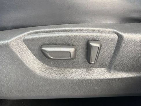 Used 2025 Mitsubishi Eclipse Cross SEL AWD/4WD image 13