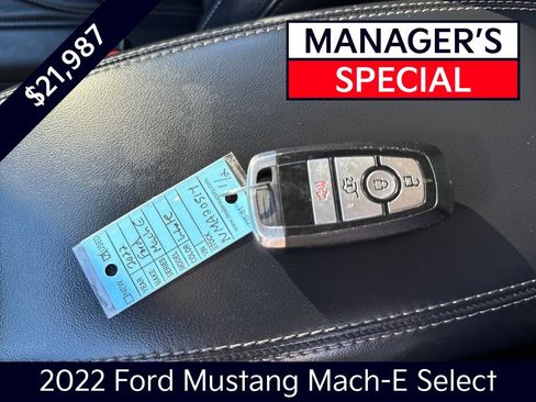 Used 2022 Ford Mustang Mach-E Select image 26