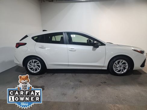 Used 2025 Subaru Impreza 2.0i image 10