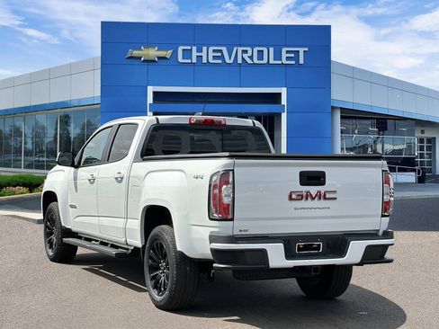 Certified 2022 GMC Canyon Elevation w/ Elevation Premium Package AWD/4WD image 3