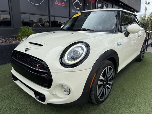 Used 2019 MINI Cooper S FWD image 1