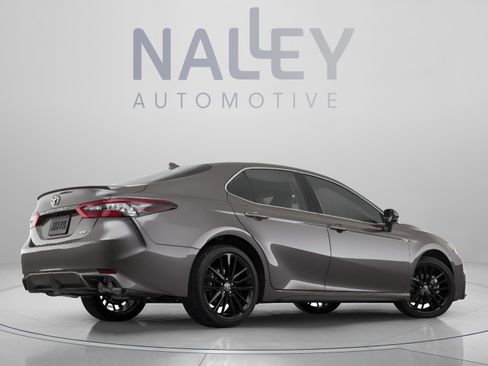 Used 2023 Toyota Camry LE image 5