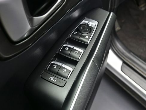 Used 2024 Kia Sorento EX w/ Panoramic Sunroof Package image 13