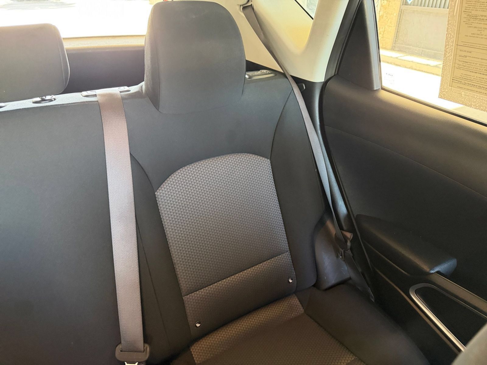 Used 2025 Kia Soul LX w/ LX Technology Package FWD image 34