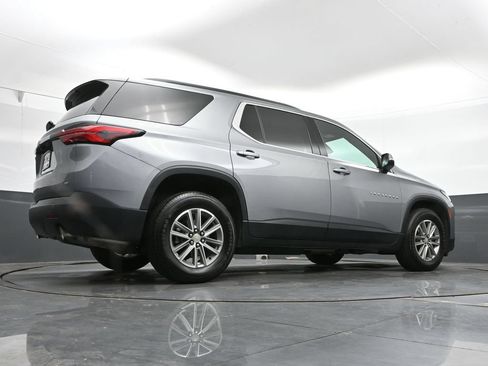 Used 2023 Chevrolet Traverse LT w/ LPO, Cargo Package AWD/4WD image 43