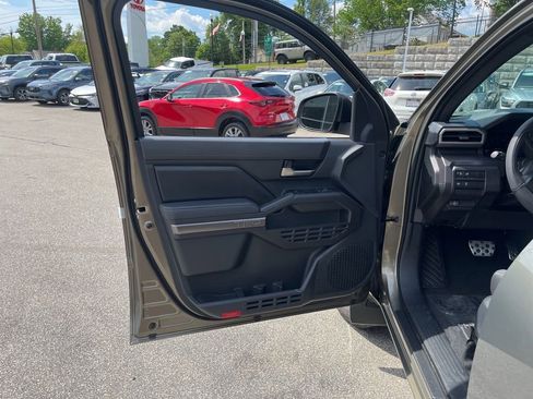 New 2026 Toyota Tacoma TRD Sport AWD/4WD image 6