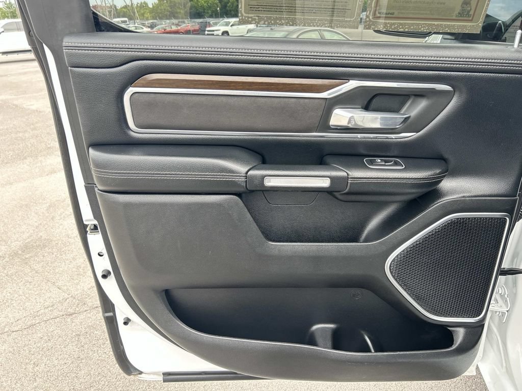 Used 2021 RAM 1500 Laramie AWD/4WD image 31