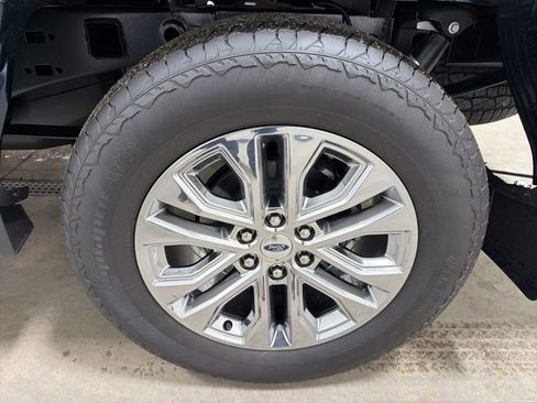 New 2025 Ford F150 Lariat w/ Equipment Group 502A High image 8