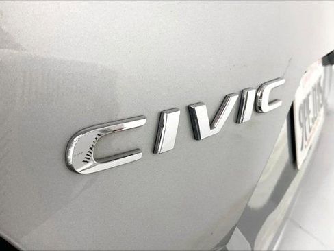 Used 2016 Honda Civic EX image 31