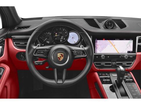 Certified 2026 Porsche Macan AWD/4WD image 10