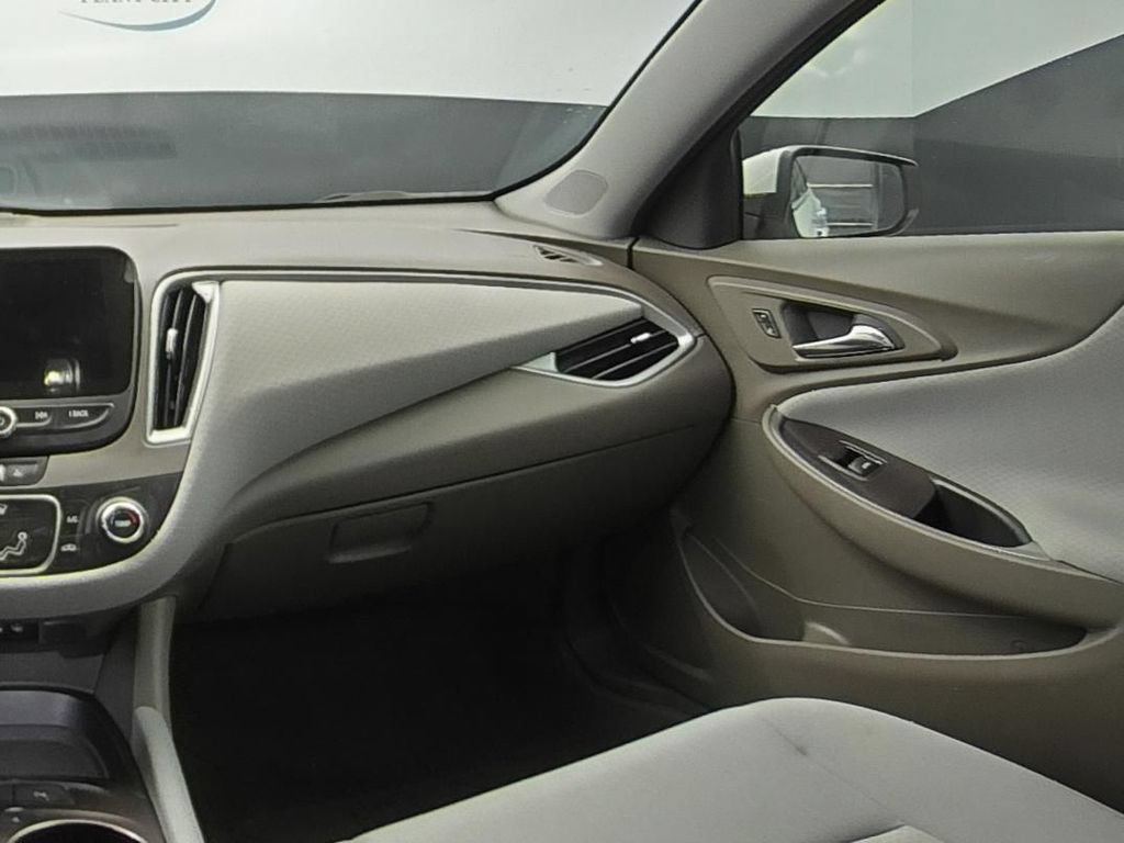 Used 2024 Chevrolet Malibu LS w/ LPO, Floor Liner Package FWD image 15