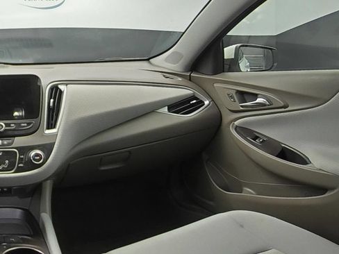 Used 2024 Chevrolet Malibu LS w/ LPO, Floor Liner Package FWD image 15