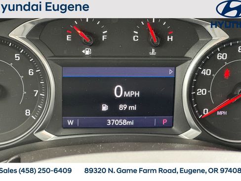 Used 2022 GMC Terrain SLT image 35