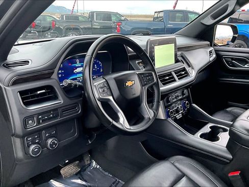 Used 2024 Chevrolet Suburban LT image 14