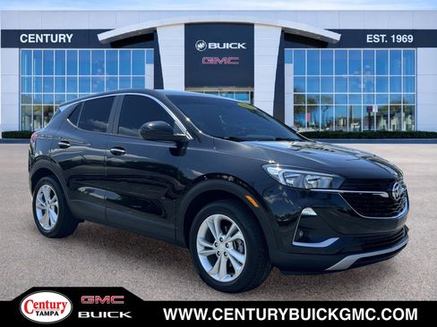 Used 2023 Buick Encore GX Preferred w/ Cold Weather Comfort Package FWD image 1
